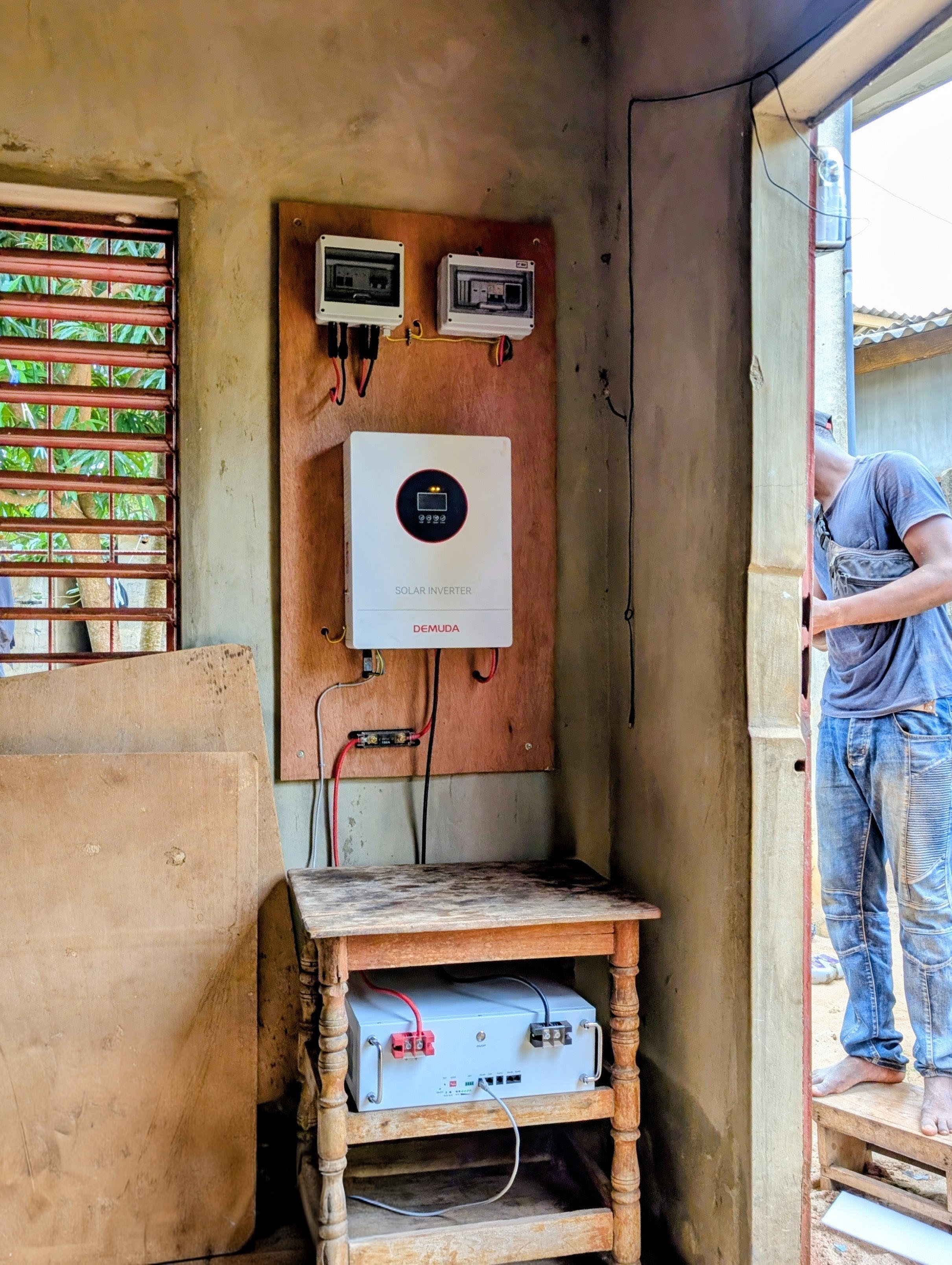 Installation de panneaux solaires photovoltaïques